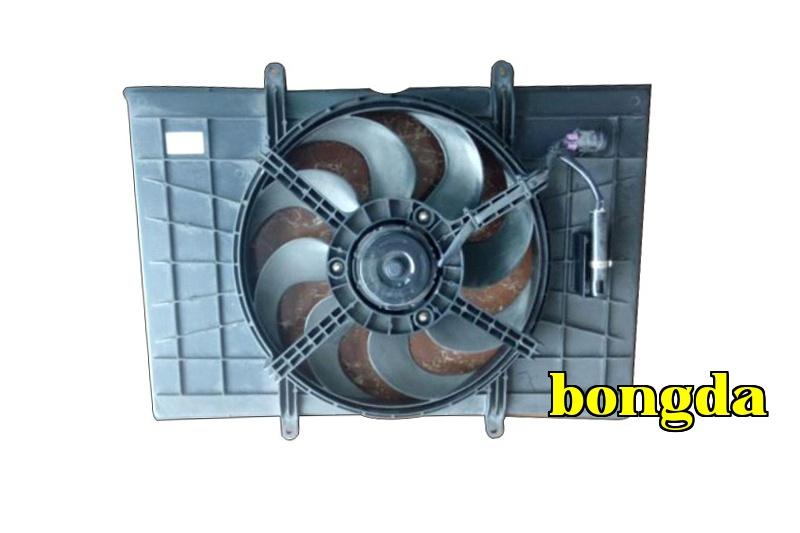 Quạt có điều hòa không khí Wuling Rongguang S